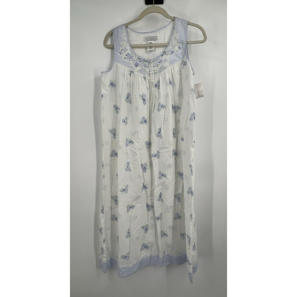 Earth Angels Nightgown Small Blue White Floral Lace Trim Traditional Cottagecore